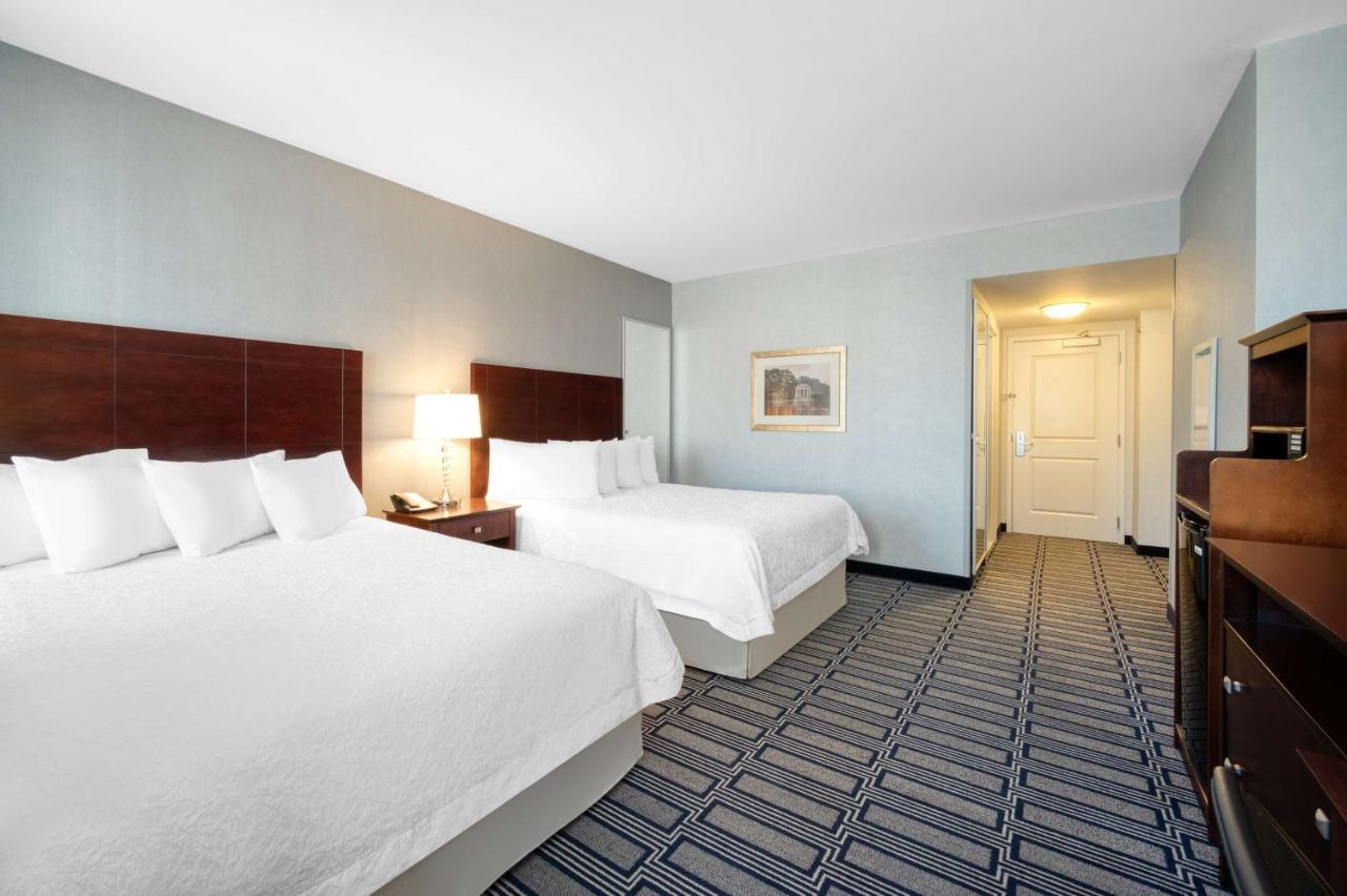 Hampton Inn & Suites Providence Downtown Экстерьер фото