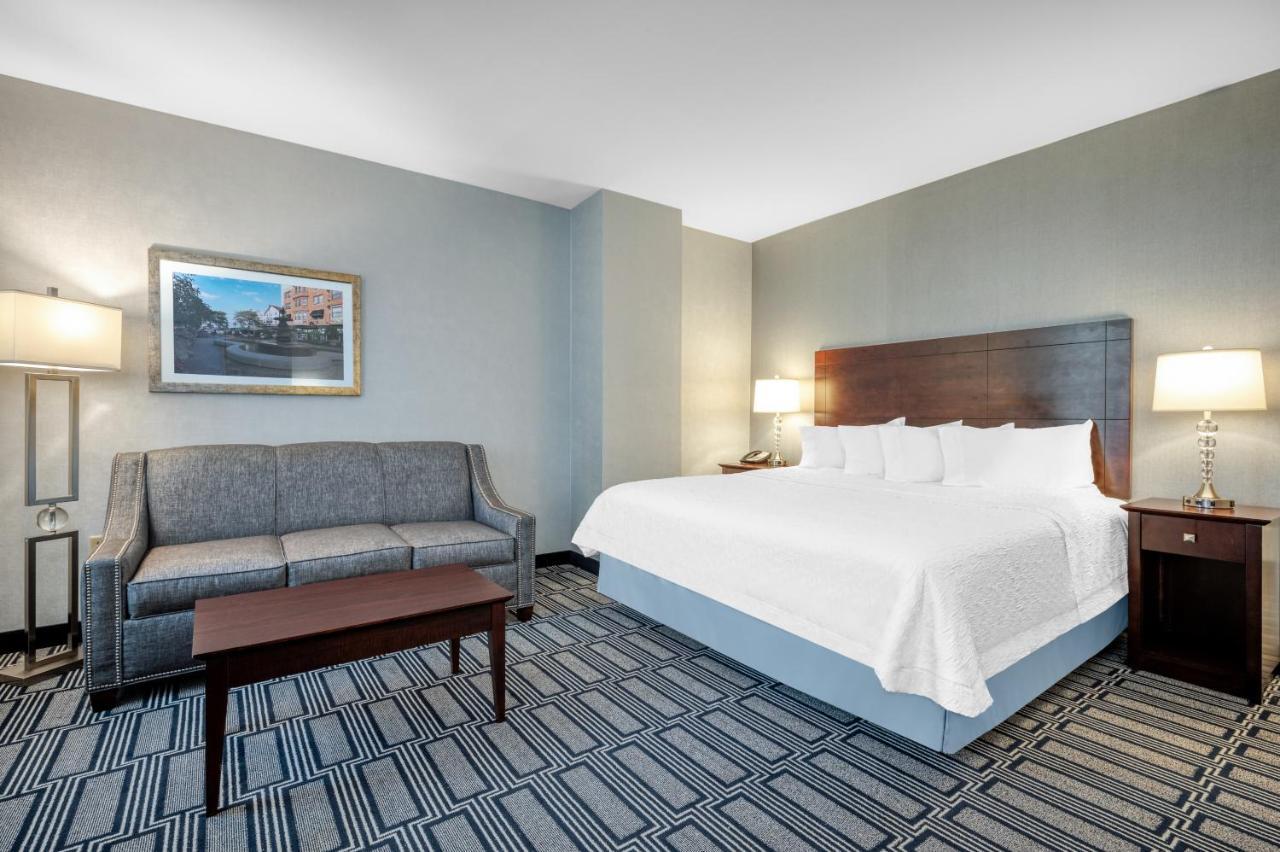 Hampton Inn & Suites Providence Downtown Экстерьер фото